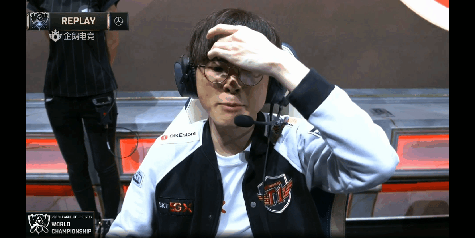 CSGO比分：ESL One科隆，Navi开门红2：1 翻盘Mouz