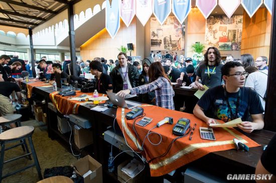 Top Esports CRISP 发送新年祝福